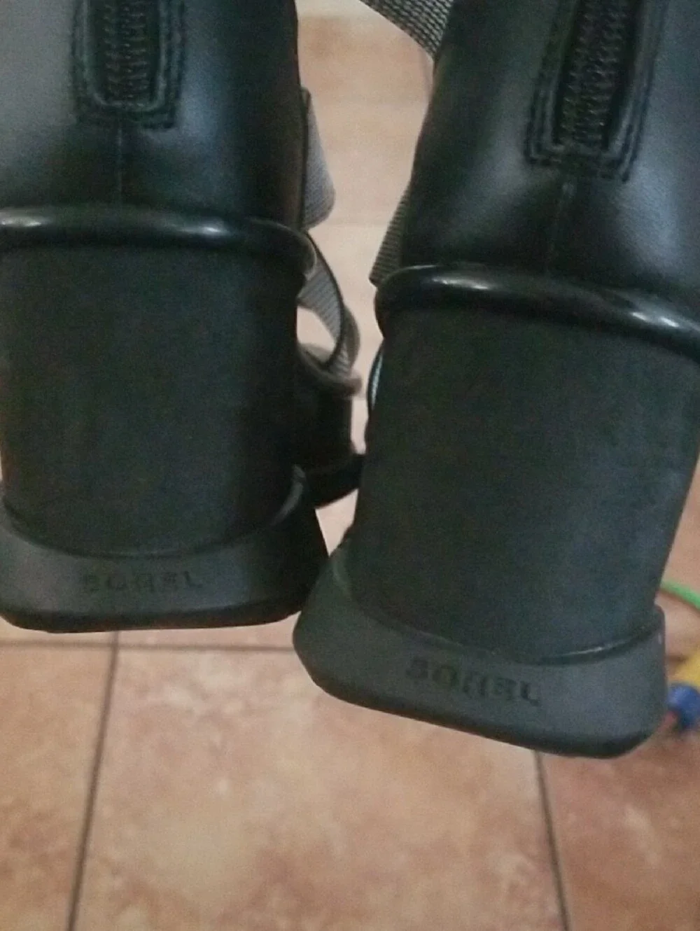 Sorel Black Sandals with White Striped Crisscross Straps
